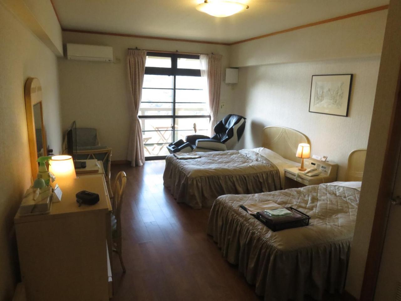 โฮเต็ล เบลรีฟ อทซึกิ Hotel Otsuki  ภายนอก รูปภาพ